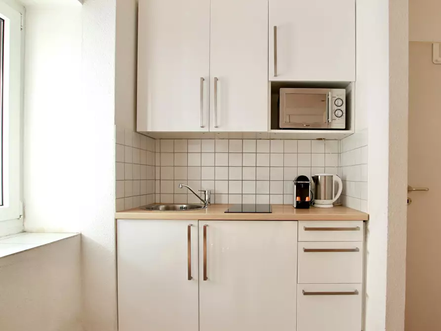 Immagine 3 di Appartamento in affitto  in Roonstraße a Köln