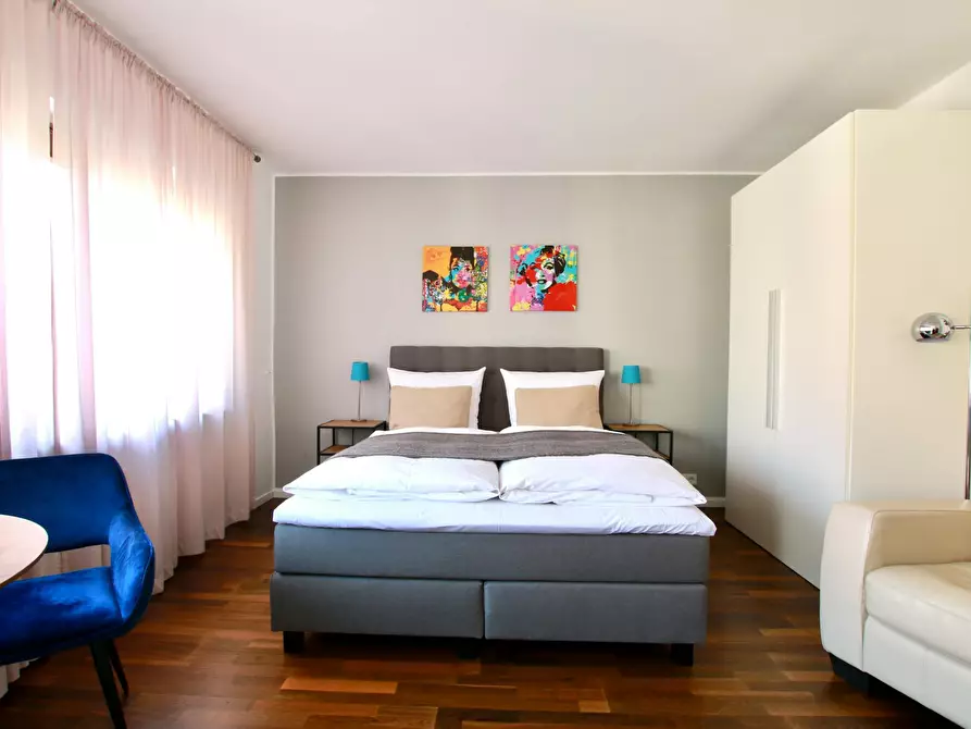 Immagine 6 di Appartamento in affitto  in Pantaleonswall a Köln