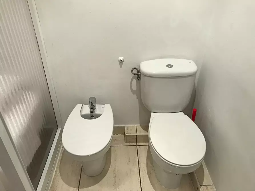 Immagine 8 di Camera in affitto  in Avenida de los Toreros a Madrid