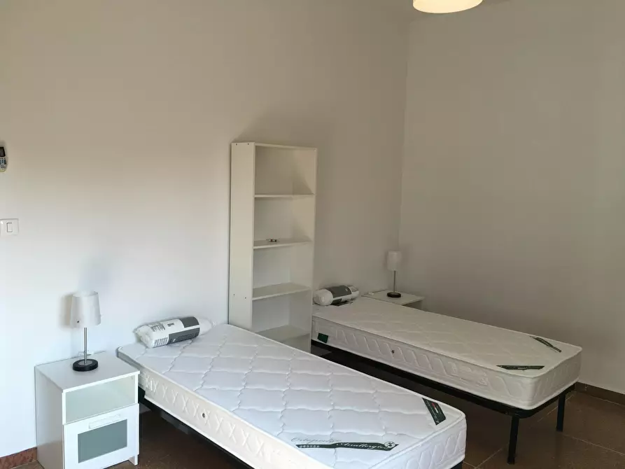 Immagine 3 di Camera condivisa in affitto  in Via Fossolo a Bologna