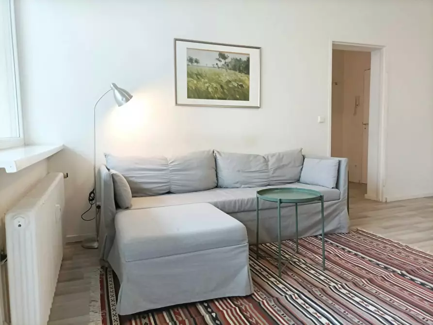 Immagine 5 di Appartamento in affitto  in Wilhelmshavener Straße a Berlin