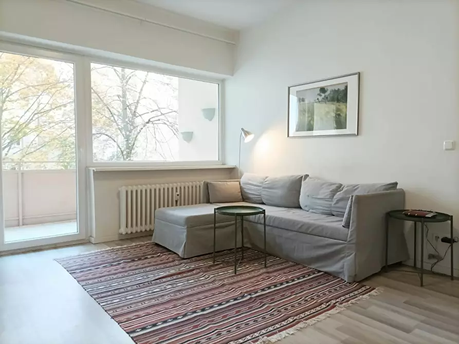 Immagine 2 di Appartamento in affitto  in Wilhelmshavener Straße a Berlin