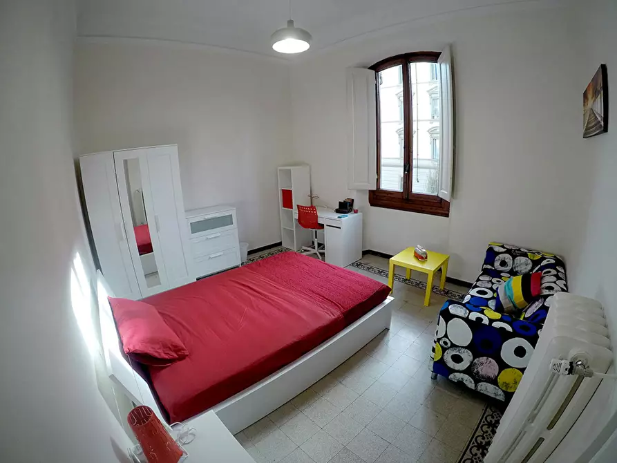 Immagine 1 di Camera in affitto  in Via della Cernaia a Firenze