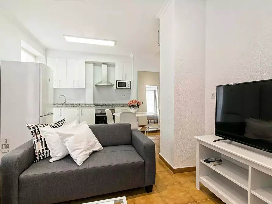 Immagine 9 di Camera in affitto  in Calle Valdés a Alicante/Alacant