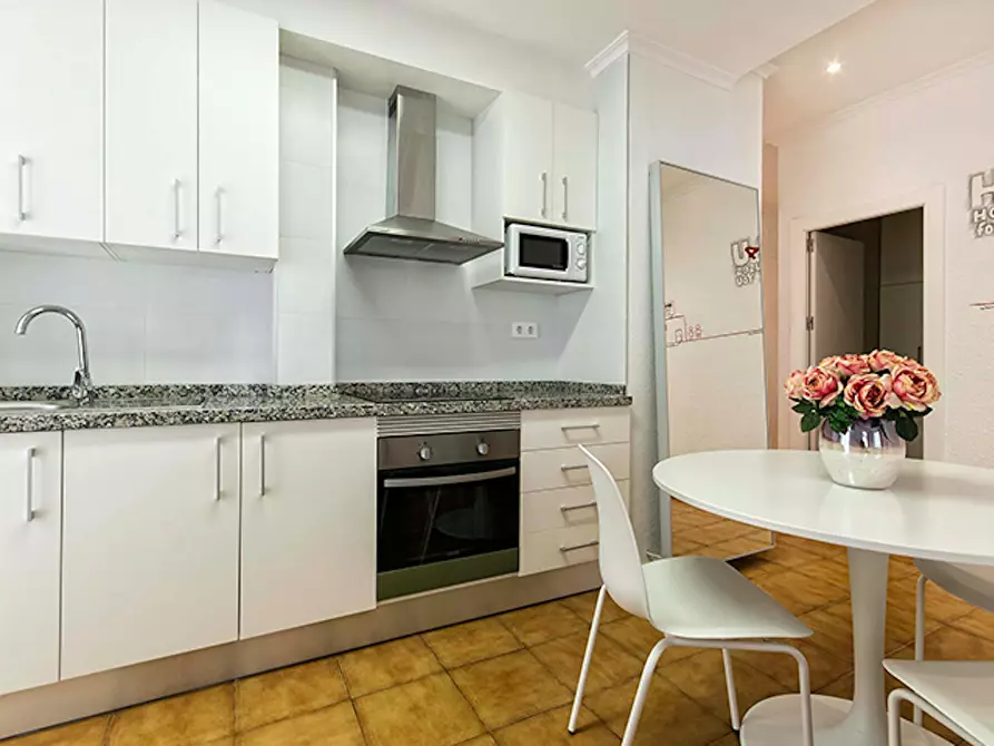 Immagine 8 di Camera in affitto  in Calle Valdés a Alicante/Alacant