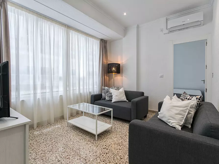 Immagine 8 di Camera in affitto  in Calle Valdés a Alicante/Alacant