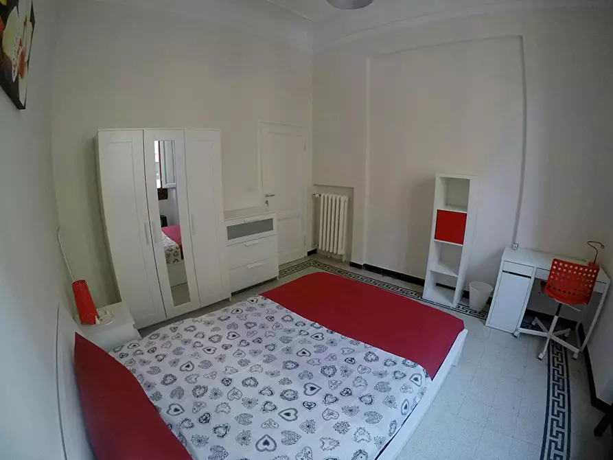 Immagine 3 di Camera in affitto  in Via della Cernaia a Firenze