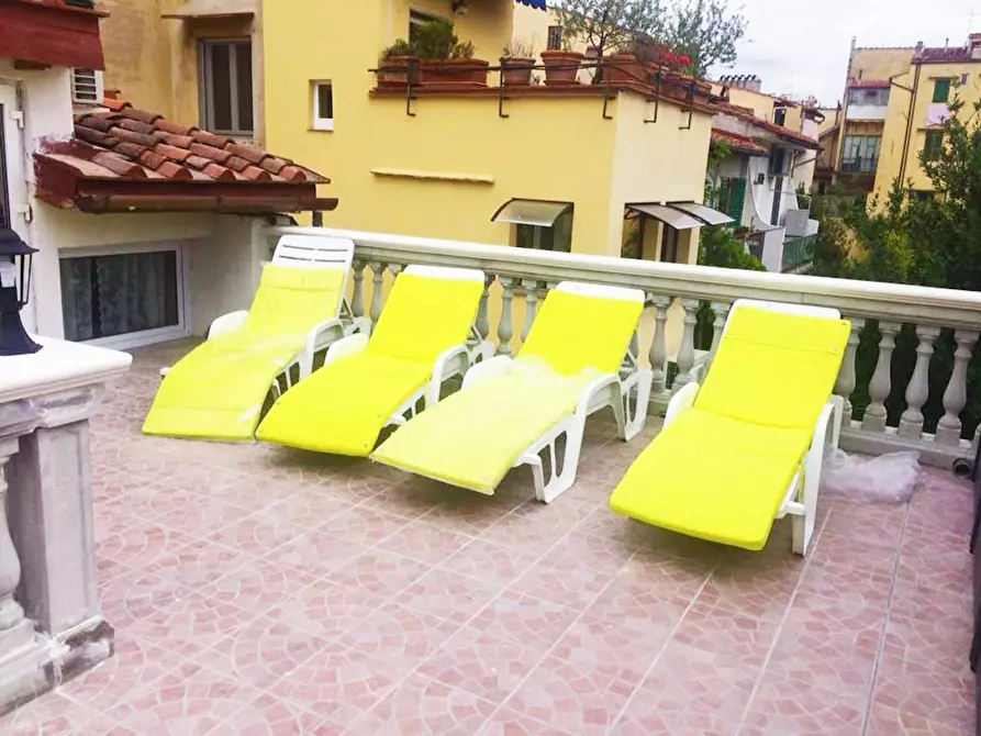 Immagine 2 di Camera condivisa in affitto  in Via San Zanobi a Firenze