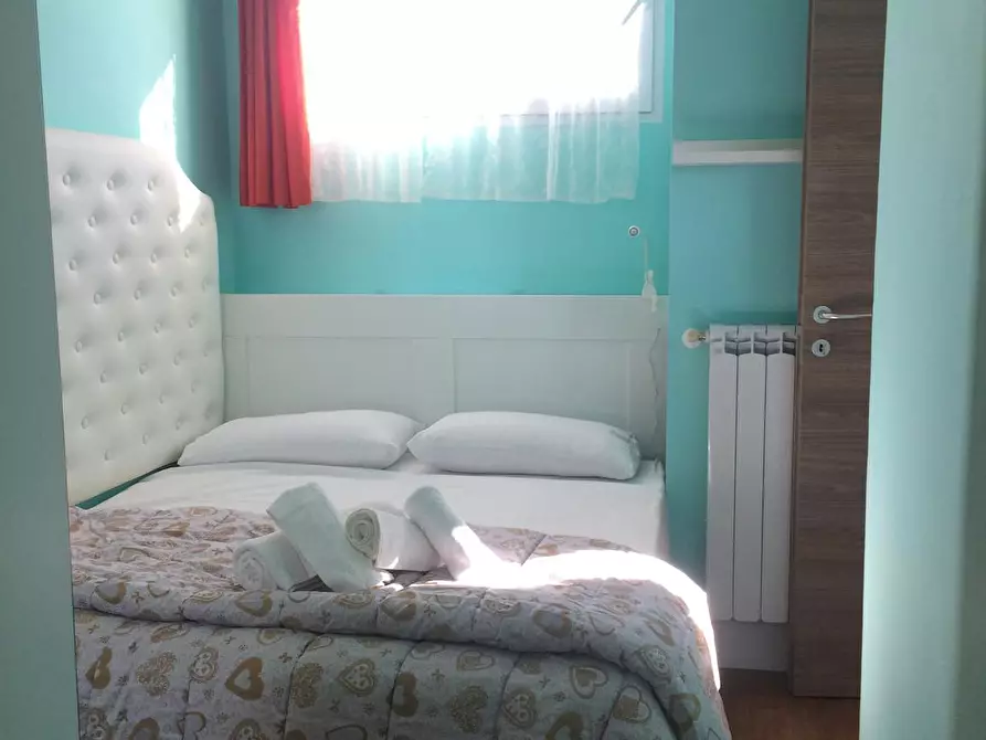 Immagine 2 di Camera condivisa in affitto  in Via San Zanobi a Firenze