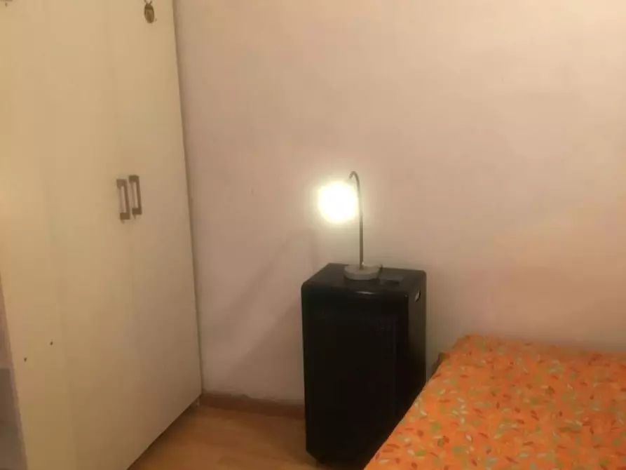 Immagine 2 di Camera in affitto  in Casato di Sopra a Siena