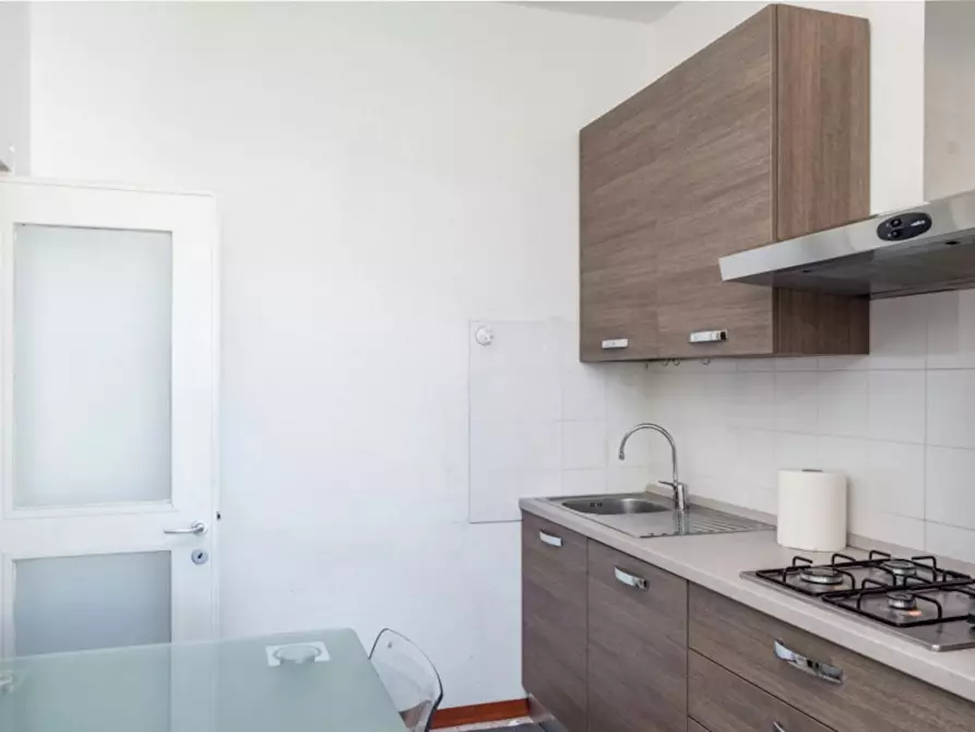 Immagine 5 di Camera in affitto  in Via Michele Saponaro a Milano