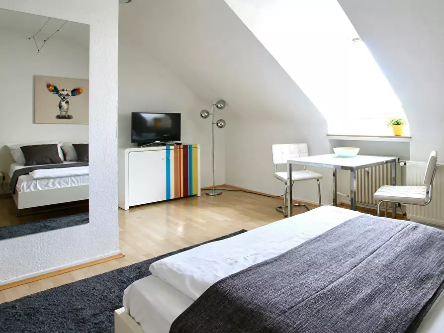 Immagine 9 di Appartamento in affitto  in Beethovenstraße a Köln