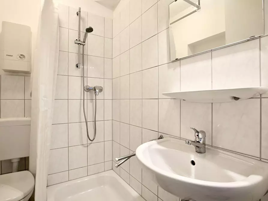 Immagine 5 di Appartamento in affitto  in Beethovenstraße a Köln