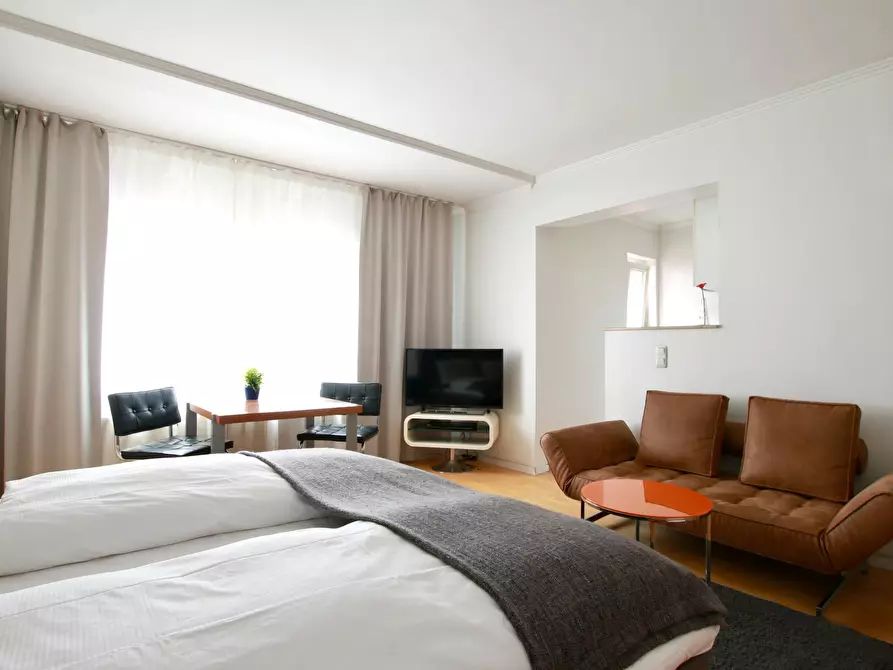 Immagine 4 di Appartamento in affitto  in Bismarckstraße a Köln