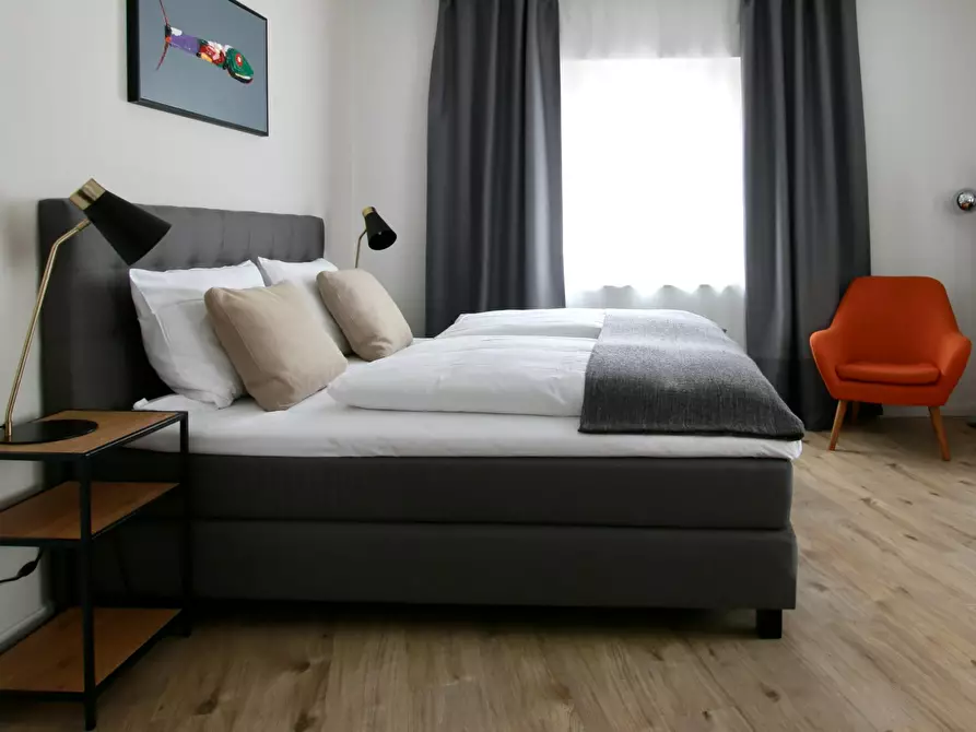 Immagine 6 di Appartamento in affitto  in Bismarckstraße a Köln