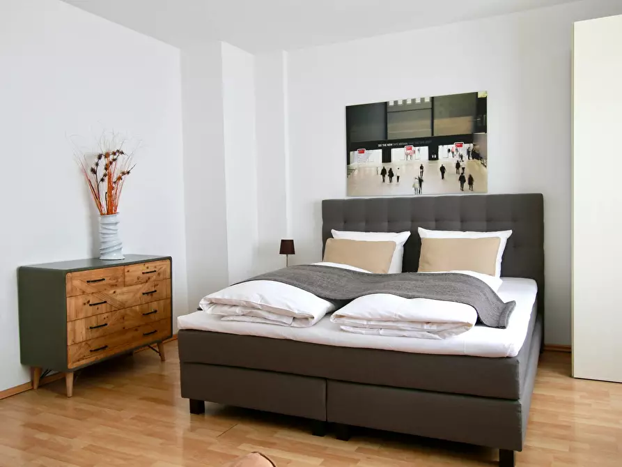 Immagine 10 di Appartamento in affitto  in Bismarckstraße a Köln
