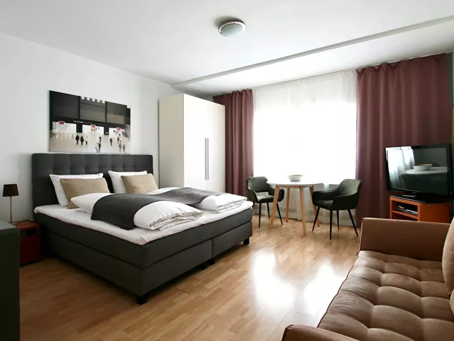 Immagine 5 di Appartamento in affitto  in Bismarckstraße a Köln