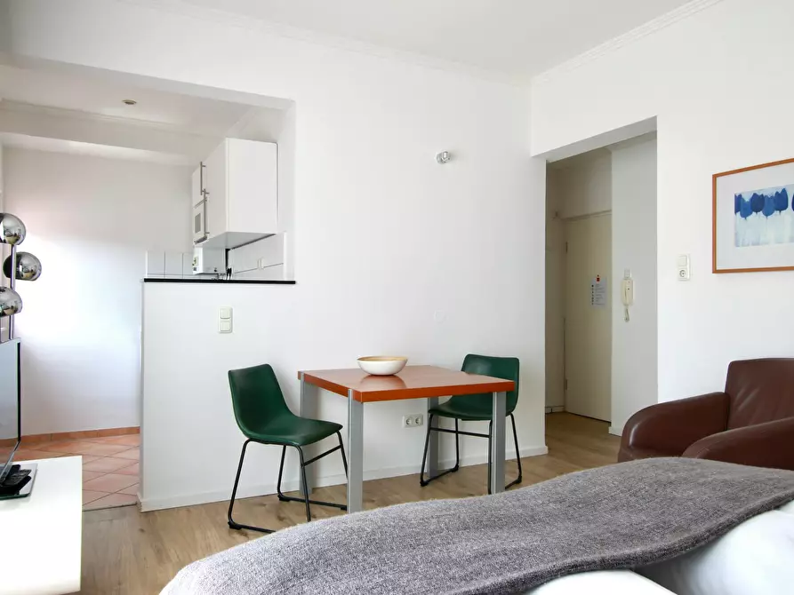 Immagine 9 di Appartamento in affitto  in Bismarckstraße a Köln