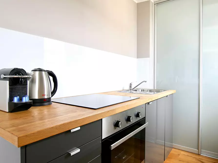Immagine 4 di Appartamento in affitto  in Bismarckstraße a Köln