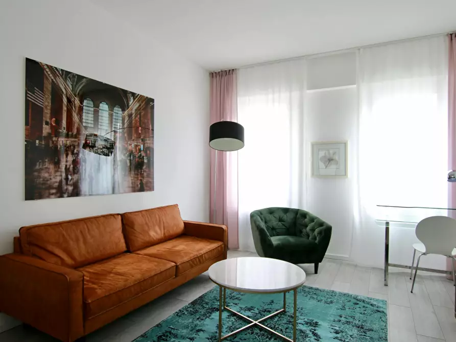 Immagine 9 di Appartamento in affitto  in Hohenzollernring a Köln