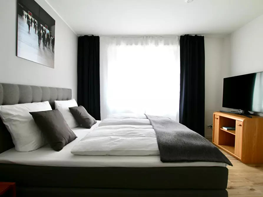 Immagine 4 di Appartamento in affitto  in Leostraße a Köln