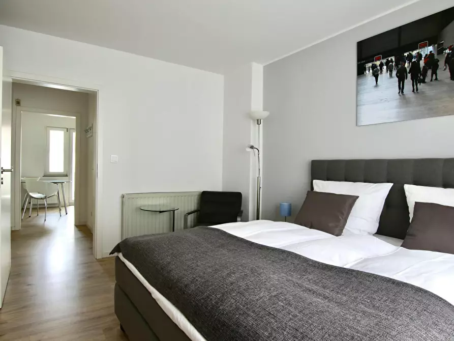 Immagine 5 di Appartamento in affitto  in Leostraße a Köln