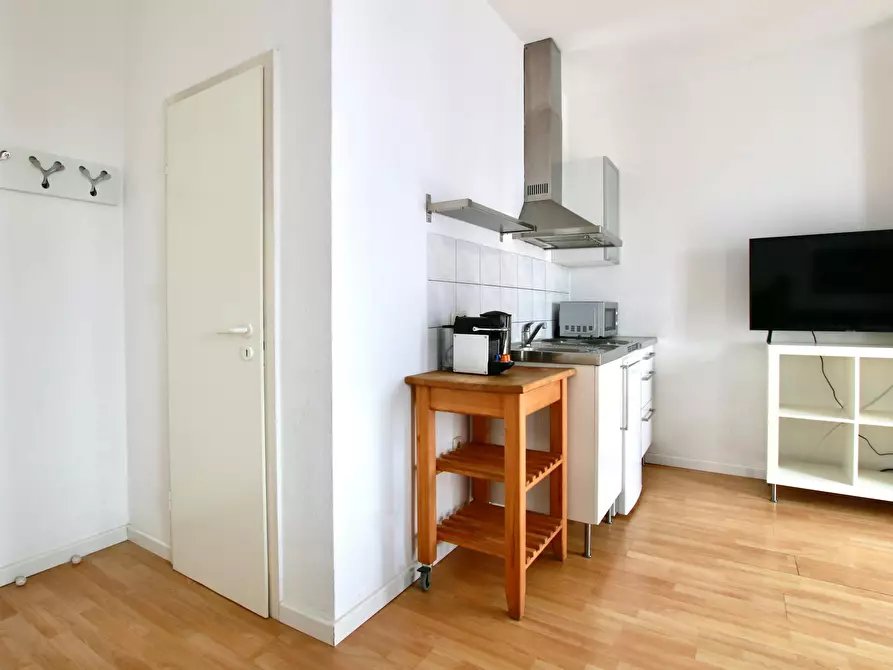 Immagine 10 di Appartamento in affitto  in Limburger Straße a Köln