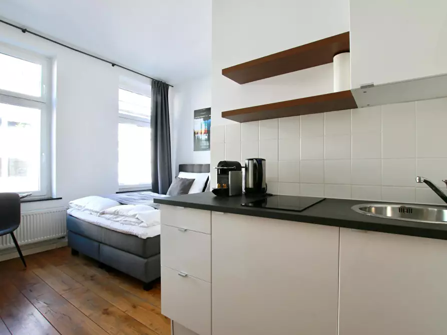 Immagine 3 di Appartamento in affitto  in Lübecker Straße a Köln