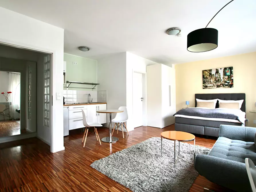 Immagine 9 di Appartamento in affitto  in Pantaleonswall a Köln