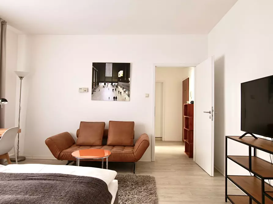 Immagine 9 di Appartamento in affitto  in Roonstraße a Köln