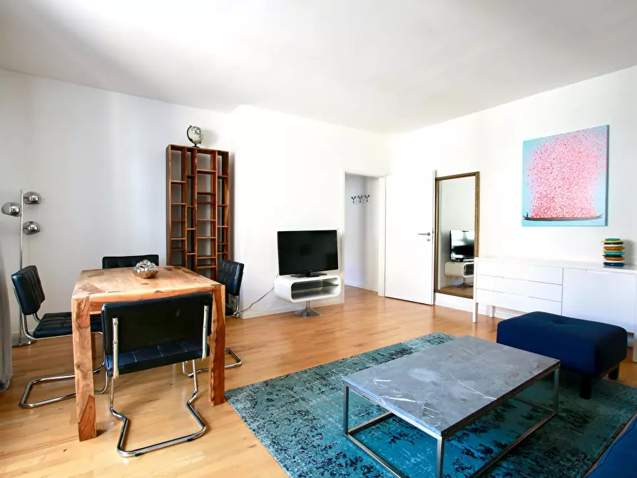 Immagine 2 di Appartamento in affitto  in Roonstraße a Köln