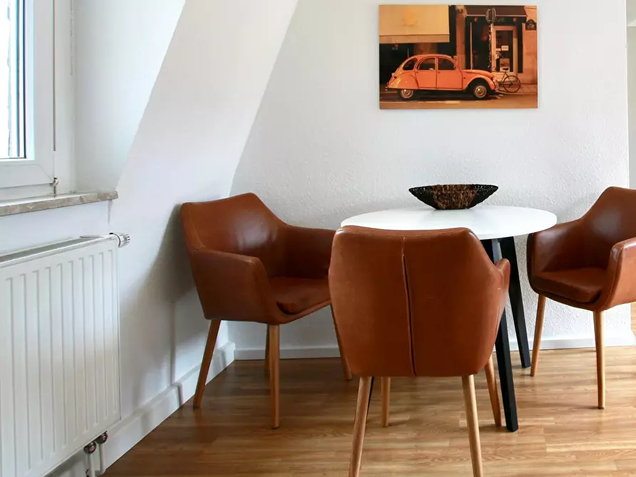 Immagine 9 di Appartamento in affitto  in Roonstraße a Köln