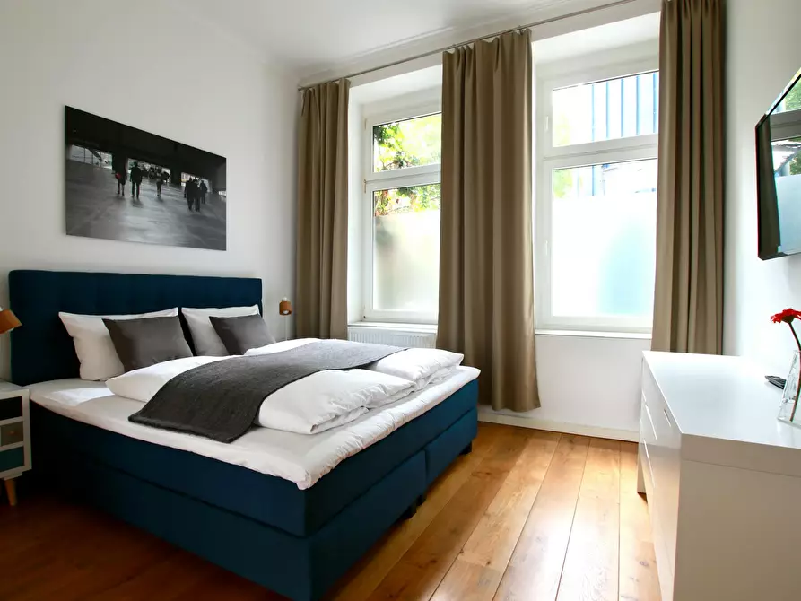 Immagine 9 di Appartamento in affitto  in Siegesstraße a Köln