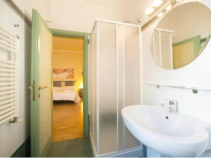 Immagine 10 di Appartamento in affitto  in Via Palazzuolo a Firenze