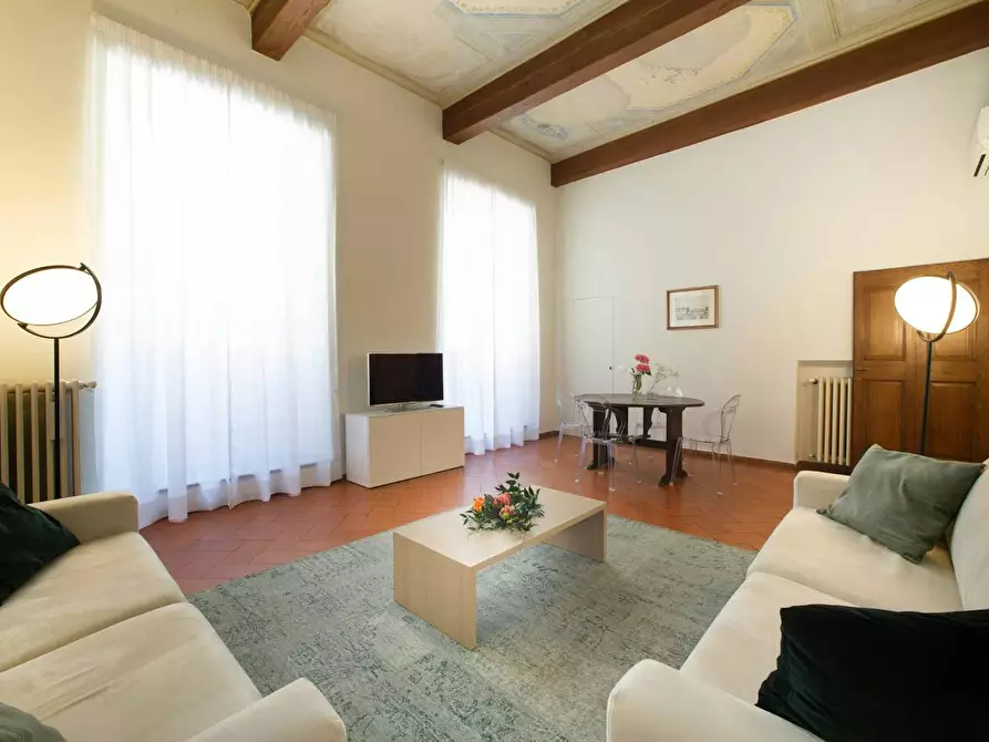 Immagine 2 di Appartamento in affitto  in Borgo Santi Apostoli a Firenze