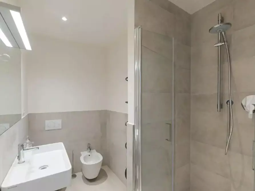 Immagine 10 di Appartamento in affitto  in Via dell'Albero a Firenze