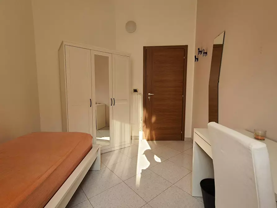 Immagine 4 di Camera in affitto  in Corso Giulio Cesare a Torino