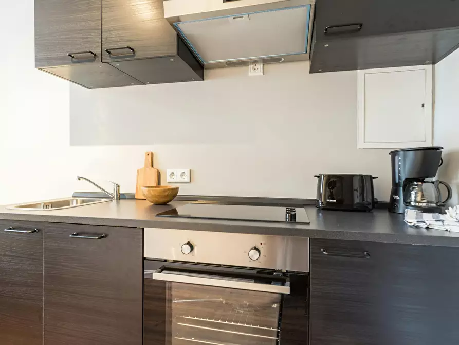 Immagine 6 di Appartamento in affitto  in Jablonskistraße a Berlin