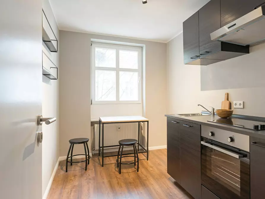 Immagine 5 di Appartamento in affitto  in Jablonskistraße a Berlin