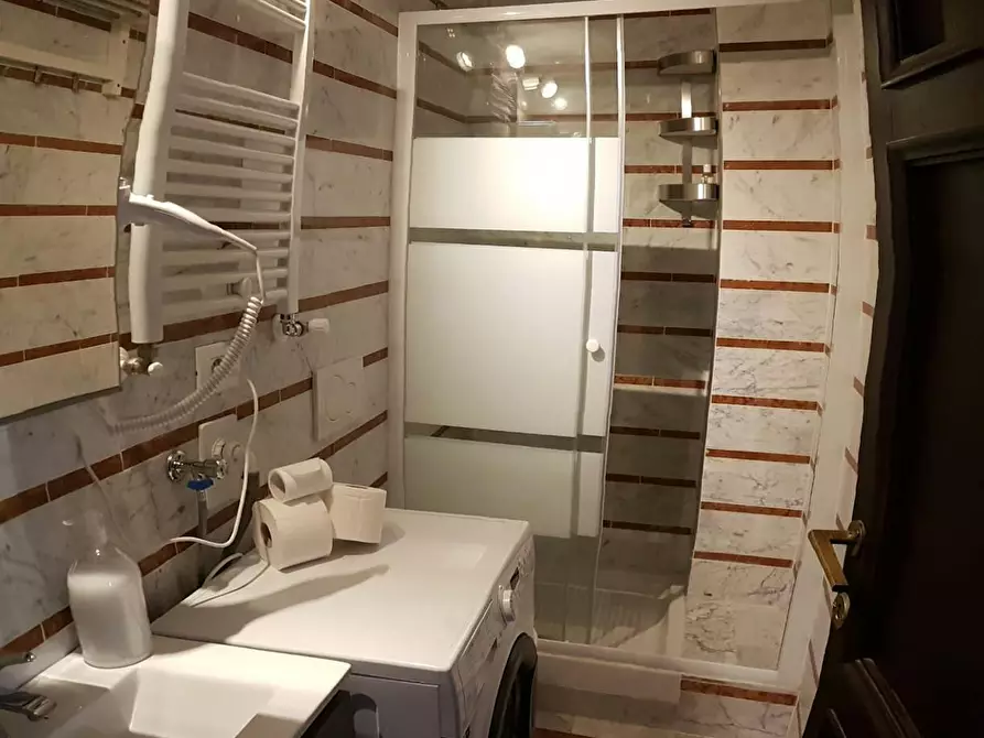 Immagine 5 di Camera in affitto  in Via dei Martiri del Popolo a Firenze