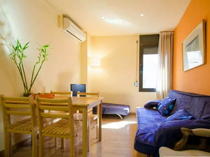 Immagine 6 di Appartamento in affitto  in Carrer de la Mare de Déu del Coll a Barcelona