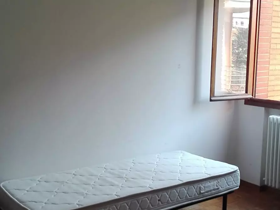 Immagine 9 di Camera condivisa in affitto  in Via Leonetto Cipriani a Bologna
