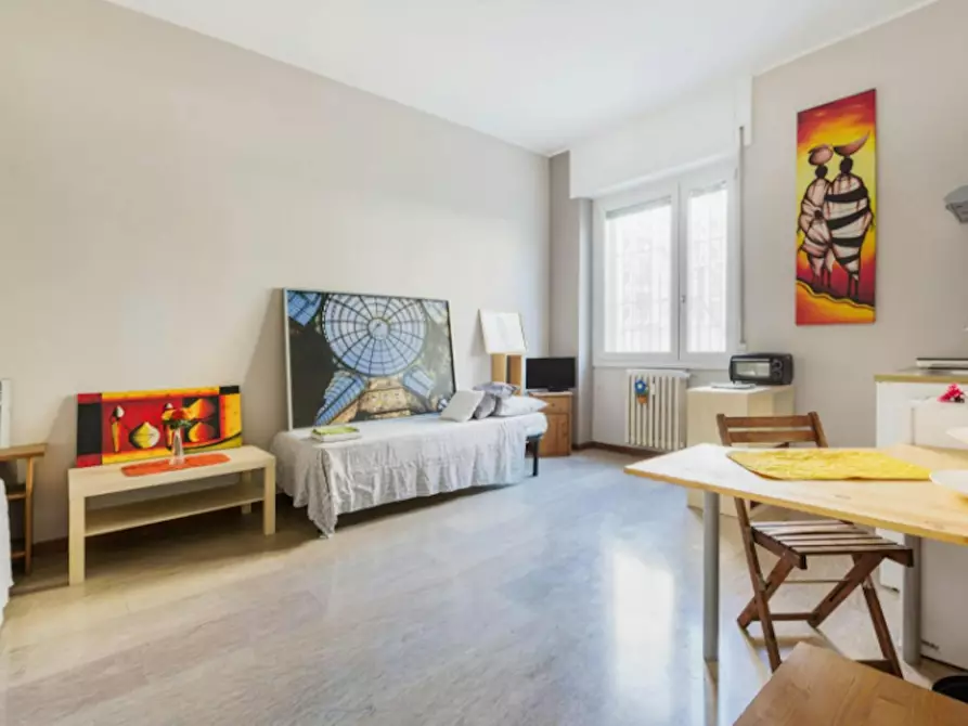 Immagine 9 di Camera in affitto  in Viale Famagosta a Milano