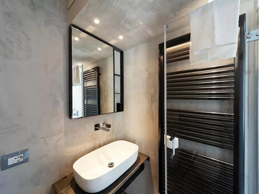 Immagine 5 di Appartamento in affitto  in Via dei Neri a Firenze