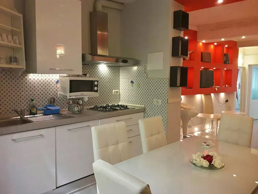 Immagine 2 di Camera condivisa in affitto  in Via Taddea a Firenze