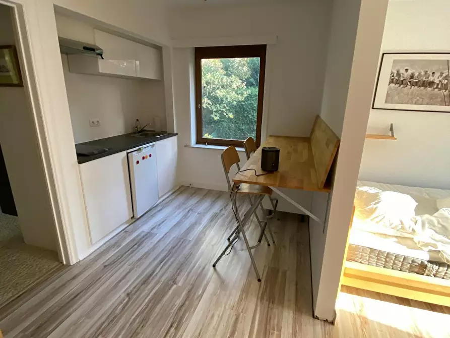 Immagine 5 di Camera in affitto  in Domaine Fuji a Wezembeek-Oppem
