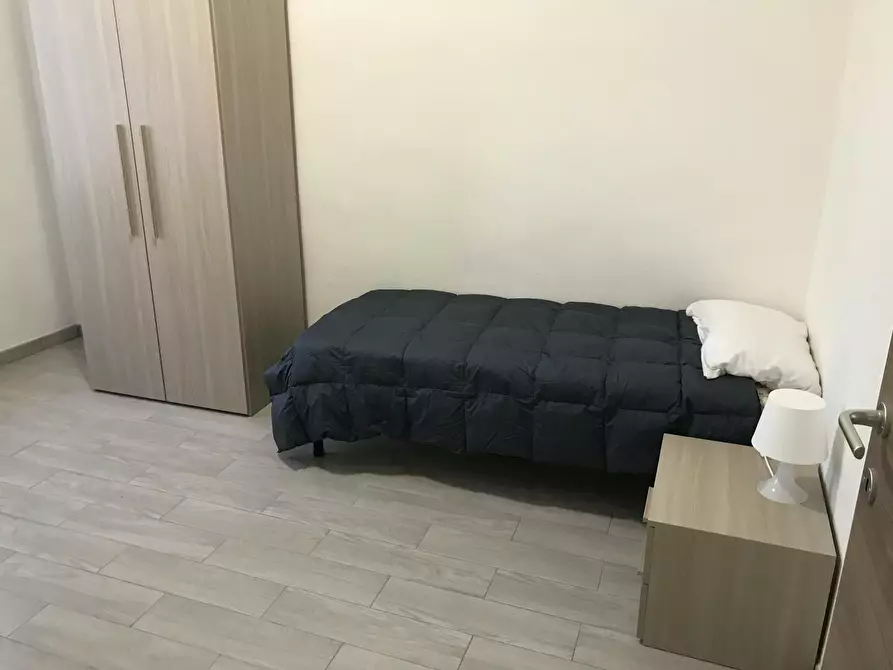 Immagine 2 di Camera in affitto  in Via Pietro Cossa a Torino