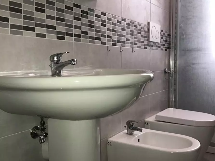 Immagine 9 di Camera in affitto  in Via Pietro Cossa a Torino