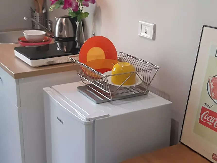 Immagine 8 di Camera in affitto  in Viale Famagosta a Milano