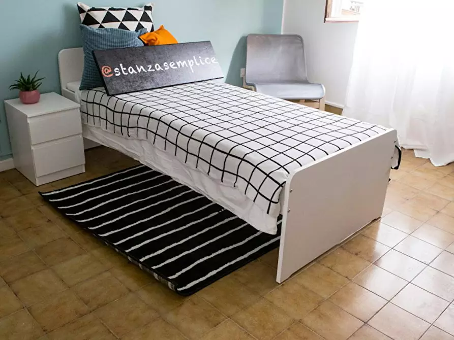 Immagine 3 di Camera in affitto  in Piazza Isolo a Verona